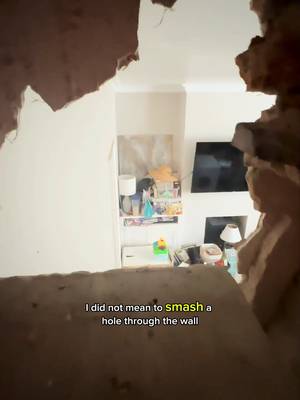 Mistakes happen 🫣 I need to go easy with the hammer setting on my SDS. Patching this hole should have been done years ago. But it wasn’t a priority. Every time I saw it, it would annoy me 🫣 Now it’s done and looks great #DIY #homeimprovement #ukhome #homerenovation #ukhome 