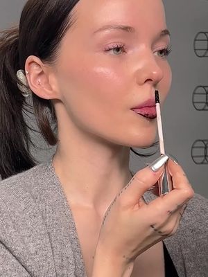 Finally, the lip combo we have all been dying to get our hands on 💋 Tap the link in bio to watch #DoveCameron’s 10-minute night-out beauty routine. From base to blush and brows, the Allure Next cover star tells all.