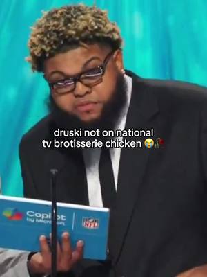 JAXON SMITH WHAT 😭😭😭😭 Predict on sh*t you can’t find anywhere else, only on Stadium Live 📲 #nfl #football #sports #druski #comedy 