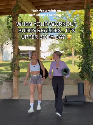 Wenn deine Freundin merkt, dass heute Oberkörper-Tag ist… 😂 Wer kennt’s? 🙋🏼‍♀️ Dabei macht Oberkörpertraining nicht nur stark, sondern verbessert Haltung, Rücken und macht jede Bewegung im Alltag leichter 🫱🏻‍🫲🏼 Tag deinen Trainings-Buddy, der beim Oberkörper Training immer plötzlich andere Pläne hat 😅 #upperbody #upperbodyworkout #workoutbuddy #whocanrelate 
