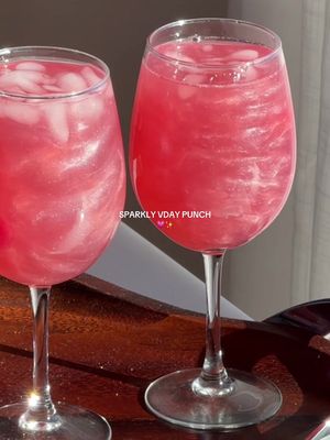 Valentines Day Punch 💞✨ #ad A pink-and-red, batched punch that works for Valentine’s and Galentine’s. Easy to prep, easy to sip! Recipe: • Steep 3 bags of @twiningsusa Raspberry & Lemon Tea in 4 cups boiling water • Remove tea bags, let cool slightly • Add 1 cup cranberry juice • Add 1 cup lemonade • Optional: splash of fresh-squeezed lemon juice • Add ice + fresh raspberries to the pitcher • Finish with edible glitter ✨ #twiningsusapartner #TwiningsTea #ValentinesDay #valentinesdayrecipe 
