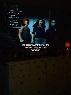 in case you need ideas for what to do this valentine’s day 🖤🌲✨ • • • • #twilighttiktok #twilightmovie #twilight #moviemarathon #moviedatenight 