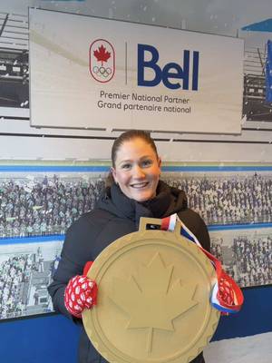 From Nathan Phillips Square to the world stage — Team Canada, we’re cheering loudly from home!!! ❤️🇨🇦 Stopped by the Bell Pod and had the best time soaking up the energy, celebrating Team Canada, and feeling all the Olympic pride. Such a fun way to come together and be part of the moment 💙🤍