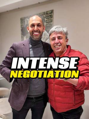 Intense diamond negotiation with an old friend 😂🤝 📥 Don’t hesitate to dm us, we buy everything! #nyc #bennythedealer #mazalito