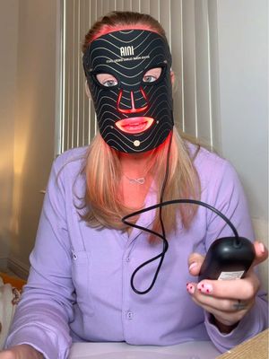 I’m finally a red light mask girly. currently 50% off with a 30 day money back guarantee ❤️❤️❤️ @INIA UK #inia #redlightmask #BeautyTok #singlemumlife #mumtok 