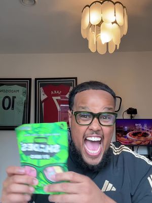 The Betasquad shades pack out 11th February in sainsbury’s make sure you taste the “cheach” flavour hehe 😛 