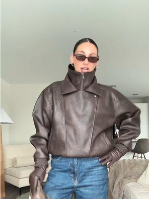 @Oak and Fort did it GOOOOD with this bomber jacket!! 🤎 linked it in my LTK for you hunnies!! 