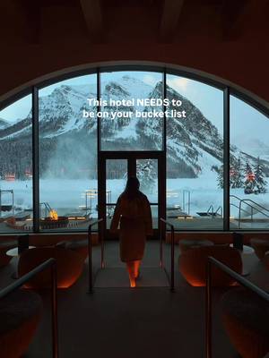There’s no place quite like Fairmont Chateau Lake Louise ✨💙 I spent three unforgettable nights in complete luxury soaking in the fresh mountain air, admiring the Rocky Mountain views, and feeling completely immersed in a winter wonderland. From crafted cocktails at the ice bar, unwinding at the brand new Basin Glacial Waters Spa (a must!), snowshoeing under the stars, roasting marshmallows, and afternoon tea, to indulging in incredible cuisine, every moment felt special. A stay that truly belongs on the bucket list. @Fairmont Hotels & Resorts  #FairmontHotels #MakeSpecialHappen #LakeLouise #BasinGlacialWaters