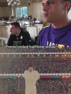“Prerecorded halftime show” 😂 (Twitch - StableRonaldo) #fyp #stableronaldo #badbunny #SuperBowl #nfl 