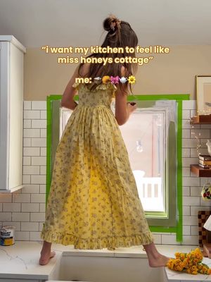 does it feel like miss honey lives here? 🌼🧺🥐 #DIY #cozyathome #painting #misshoney 
