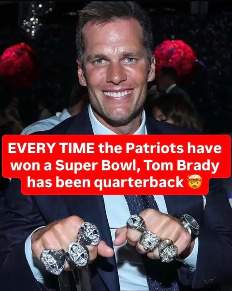 Of the franchises 12 appearances, Tom Brady has been QB in 9 of those games, and has won 6 😳 (📸 @New England Patriots) #nfl #football #SuperBowl #Patriots 