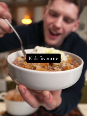 Veg-packed beef ragu my kids fave 🔥 (full recipe in Salty Flavours Club)