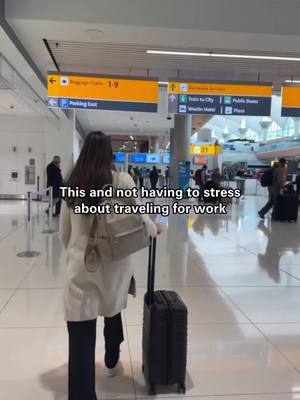 Work trips run smoother when fewer things are up in the air (literally). When parking is already handled, the morning feels lighter, the schedule feels clearer, and the day can actually start the way it’s supposed to.  One small decision made early goes a long way when you’re traveling for work. #airportparking #theparkingspot #travelmadeeasy 