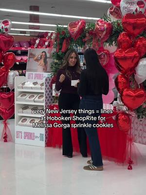 currently in Hoboken (we 💚 New Jersey) Fans are lining up at Hoboken ShopRite to meet Melissa Gorga, who’s hosting a pop-up with her sprinkle cookie brand, Let’s Sprinkle. The RHONJ star will be there until 1PM.  #hobokengirl #hoboken #hobokennj #newjersey #hobokentok 
