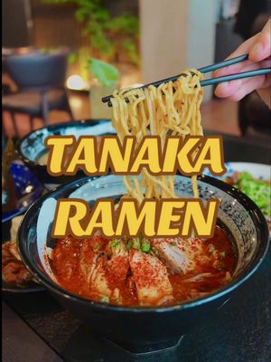 📍Tanaka Ramen & Izakaya (312 Central Way, Ste 103, Kirkland, WA 98033)  What I ordered: - Soft shell crab bun - Calamari legs - Truffle hamachi carpaccio  - Torch salmon, shrimp tempura, hamachi belly hand rolls - Tanaka garlic volcano ramen - Beef sukiyaki tonkotsu ramen  #kirkland #seattletiktok #seattlewashington #seattlefoodie #seattlewa 