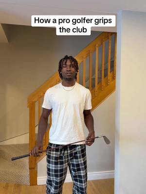 This is how I currently grip the golf club 