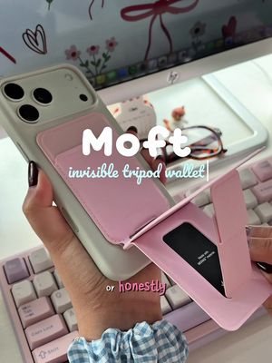 whether you’re a content creator or you just like filming in public without bringing a huge tripod, this is such a must-have!! Its the @MOFT.Global INVISIBLE TRIPOD WALLET 🤳🏻🧚🏻🫶🏻 I've been low-key obsessed and using it ever since I got it. Especially on days when I just want to film immediately and not deal with setting up a big tripod or propping things up everywhere. It’s super compact, I just toss it in my bag, and because it’s so small, I can literally bring it with me wherever I go, whenever I need it!  If you need content for your tech brand— LET'S CONNECT! 💌 helloaprilyu@gmail.com • • • #ugc #ugccreator #contentcreator #reels #moft 