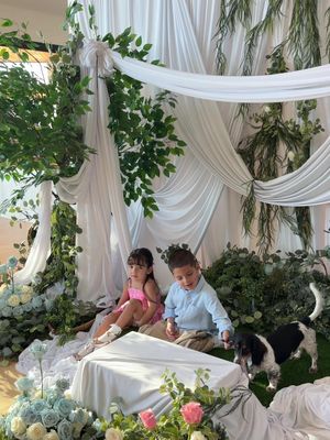 We did something intimate just us and the kids before sharing the gender with our loved ones🤍🎂 A moment we'll hold forever. Can't wait to share the video tomorrow with everyone whos been part of our journey!🥹 are you team boy or girl? 🤍🩷💙