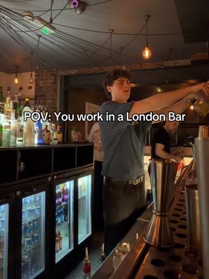 Note at the end made our night #fyp #bartender #london #pov 
