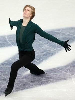 #UofT student Stephen Gogolev ⛸️ had a solid excuse for missing his midterms: there were no makeups for the Olympics. As Canada’s lone representative in men’s singles at the 2026 Winter Olympic Games, Gogolev reached an elite athletic milestone & capped a comeback from back problems that nearly derailed his skating career. After winning national championships & securing an Olympic berth, the St. Michael’s College student set his sights on gold at Milano Cortina, joining several members of the U of T community competing in Italy. Read more about Stephen’s journey as a U of T student representing Team Canada 🍁 at the Milano Cortina Olympic Games at the link in bio. We’re cheering you on, Stephen! 🙌   Photo credits: Matthew Stockman (Slide 1), Andy Cheung (Slide 5)