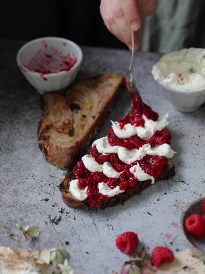 Sourdough Bread with Homemade Raspberry Jam and Mascarpone Cheese 💕 Do you have any Valentine’s Day plans?