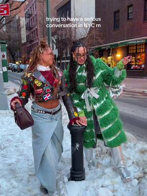 We have become one with the snow I fear🫠 Does anyone have an ETA on its departure per chance?  Inspo: @rowanhenchy 
