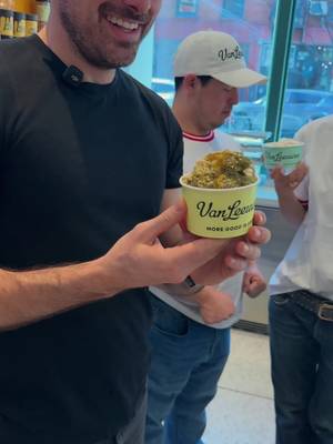 Thank you @Beca and Danny for stopping by Flavor Lab and making your own froyo. 
