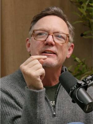 “My mom and dad are gonna be so mad at me.” Matthew Lillard speaks about the iconic Scream line, which was improvised and only one take. Clip from my “On Film…With Kevin McCarthy” podcast. Links in bios for the full episode. #matthewlillard #scream #wescraven #filmmaking #improv 