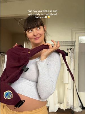 omg a baby carrier 😍 @Artipoppe 
