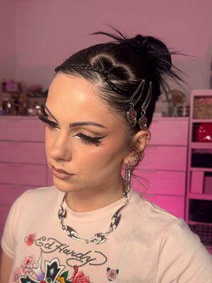 This turned out so good 💖 Obsessed with this Valentines Y2K Heart Parting Updo ✨  @RedkenUKI touchable texture mousse & quick dry hairspray @en route jewelry hair clips  @Primark mini claw clip @ghd styler #updo #y2khair #hearthair #valentineshair #hairstyleidea
