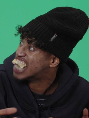 Nah I'm genuinely scared for you bro @Max Khadar 🤣 WHOS SEEN MY NEW VIDEOO?? #HarryPinero 