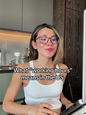She logged off at 7:30pm but circled back at 10pm #work #usa #uk #humour #comedyskit 