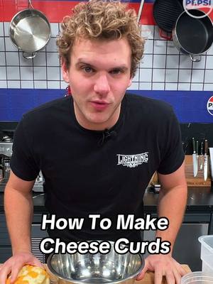 #pepsipartner A Midwest Staple: How to make Cheese Curds! @Pepsi #fooddeservespepsi #cheesecurds #cheesecurd #cheesetok 
