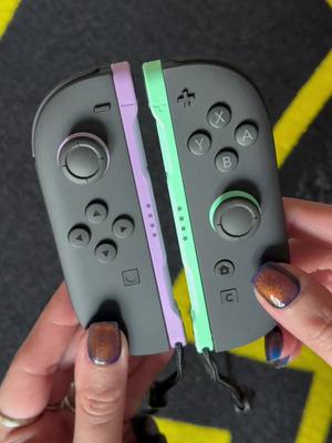 ✨Here’s a quick look at the new Light Purple/Light Green JoyCons for the Nintendo Switch 2! They’re very similar to the red and blue ones that come with the console, but these particular shades of purple and green are so soft and pretty! 🥹💜💚 #nintendoswitch2 #nintendocanada #nintendo #nintendoswitch #joycon