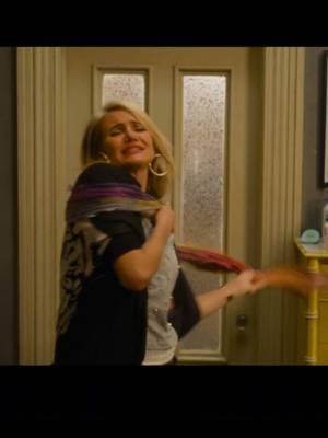 LOCKED IN A CAGE WITH ALL THE RATS  🗣️🗣️🗣️ #CameronDiaz sings “Little Girls” from Annie (2014). Add #Annie to your collection.