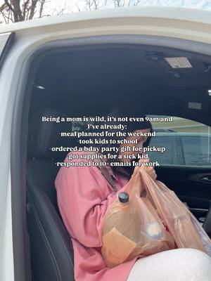 If you’re an overwhelmed mom, I see you!  We do so much, while we’re exhausted and dealing with heavy real life things and yet we still go on. Creating the best life we can for our babies. #momlife #relatablemom #overwhelmedmom #motherhood 