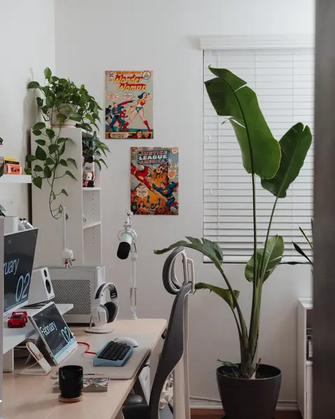 I got you 😌 #desksetup #pcsetup #GamingSetup #homeoffice #officedecor 