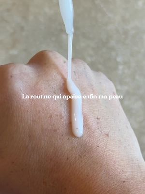 Publicite - Ma peau réagit vite (rougeurs, tiraillements, picotements…) et cette routine anti-réactions pour les peaux réactives de chez @Mixa France m’aide vraiment à l’apaiser au quotidien 🤍 Texture fraîche, zéro parfum, parfaite pour les peaux sensibles. Je vous ai mis la routine directement dans le TikTok Shop 👆🏼  #mixafr #skincare 