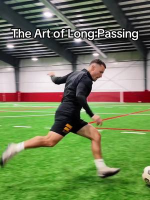 The Long Passing Secrets Every Elite Player Uses:  🦶 Plant foot beside the ball, keep your balance 💪 Firm ankle, locked through contact 🦵 Strike through the middle-lower half to drive the flight 📏 Full follow-through toward the target so the ball holds its line When these line up, the pass carries distance without floating and drops exactly where you want it. 👉 Save this and work through each key slowly before adding power #football #Soccer #accuracy #footballskills #fyp