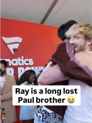 Legs dangling is crazy…put him down NOW @Logan Paul @Ray 