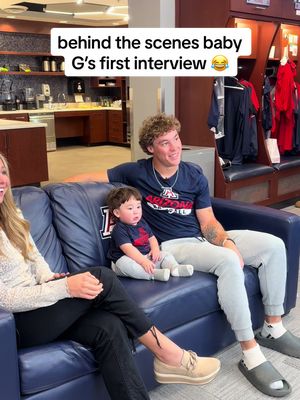 the uncs are the reason he was so calm 😂 #uofa #arizonabaseball #babyG #behindthescenes 