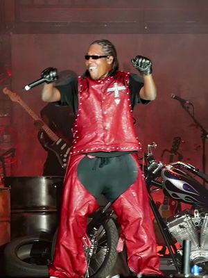Fav Don Toliver song…GO ⬇️ #dontoliver #rollingloud 