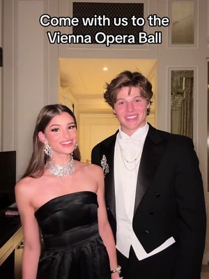 #Ad Had the best night ever at the Vienna Opera Ball!! @Swarovski #Swarovski #ViennaOperaBall #SwarovskiHeritage #SwarovskiViennaCollection