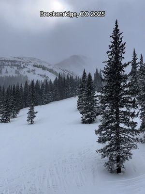 Last years girls trip! 💌💌  #ski #breck #snow 