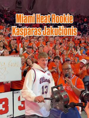 Kasparas Jakučionis HEATing things up for the second half! #miamiheat #ncaabasketball #firstrounddraftpic 