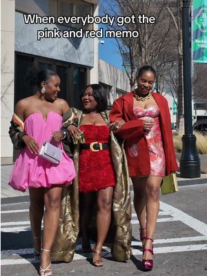 Happy #galentines cos it’s a 3day weekend this year 💕 @Funmi Ford @awedbymoni  #pinkandred #blackgirlmagic #girlsnight #galentinesoutfit 