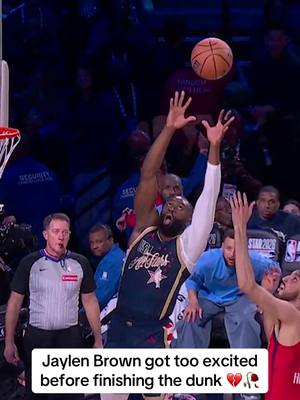 Jaylen Brown missed the dunk ✌️😔 #NBA #nbabasketball #basketball 