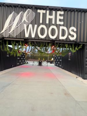 Ep 9 of #whobooksthat this show was at @thewoodsflorida in #lakecityflorida #standupcomedy 