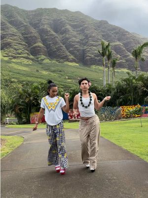 las tribaleras @bretmanrock #tribaleras #3ballmty #fyp #louiecastro #bretmanrock 