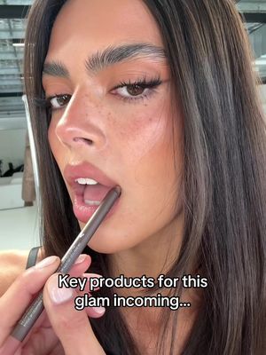 Key products for this glam on @laurentsears for @Princess Polly  Makeup: using @Tanielle Jai liners Coming soon + BRONZOUR of course  Isn’t she stunning  #baddiemakeup #aussiegirlmakeup #glam #hudamakeup 
